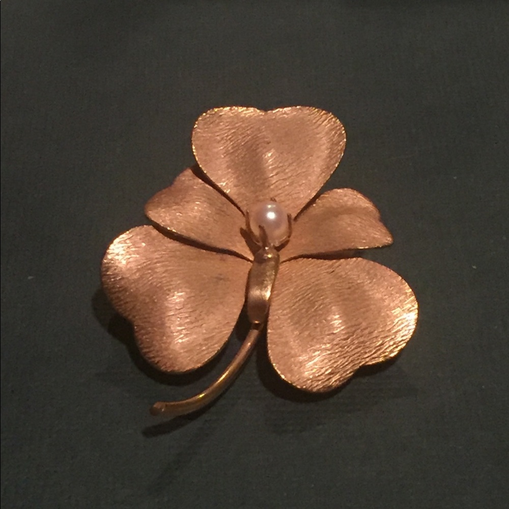 Carl Art 12k GF Vintage Shamrock with Pearl Pin